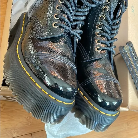 Dr. Martens Black Combat Boots with Chunky Sole - Sinclair, Distressed Patent 6
