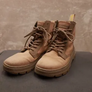 Dr Martens Combs II Tan Airwaves size‎ 7M 8L