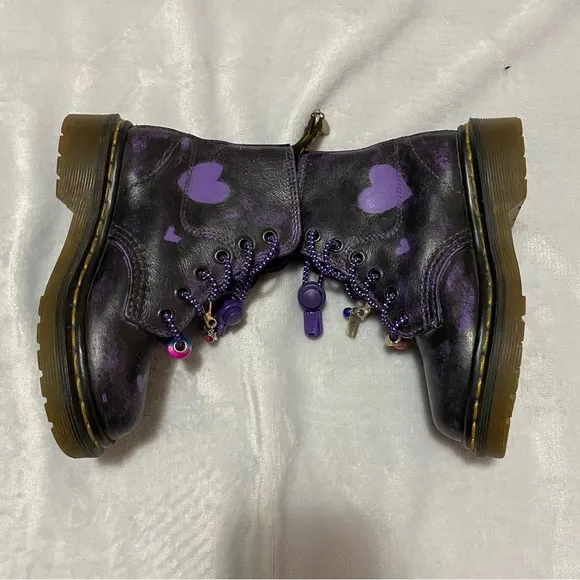 Dr. Martens girls made in England Black Boots with Purple Accents charms