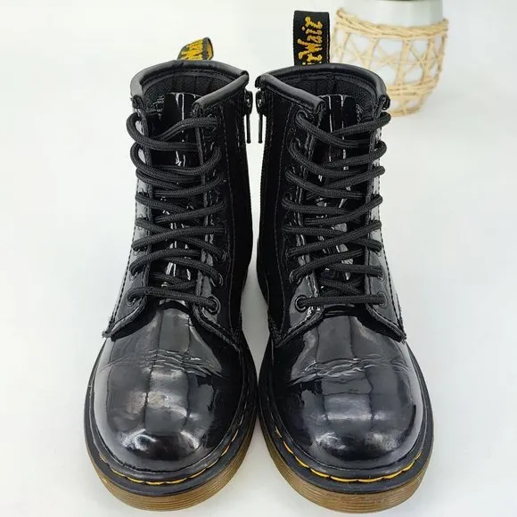 Dr. Martens Kid’s Black Patent Leather Lace Up Combat Boots Size 12