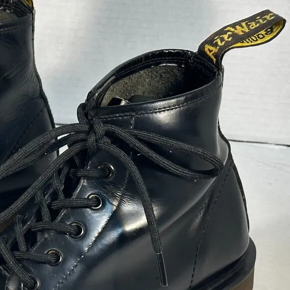 DR MARTENS. L-SIZE-7