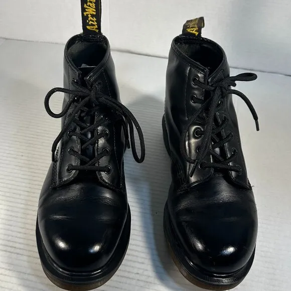 DR MARTENS. L-SIZE-7