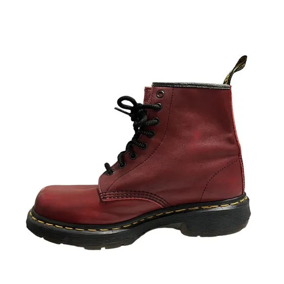 Dr. Martens Leather Boots Men’s Size 7