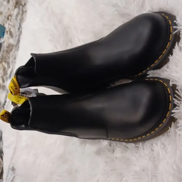 Dr. Martens Safety Toe Industrial Slip Resistant Slip On Boots Shoes Black NEW