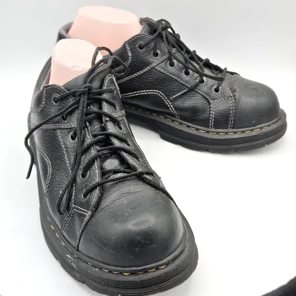 Dr Martens Thayer chunky sole  AW004 size 11 shoes