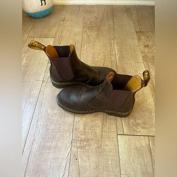 Dr. Martens The Original Brown Chelsea Boots Women’s US 8 / Men’s 7