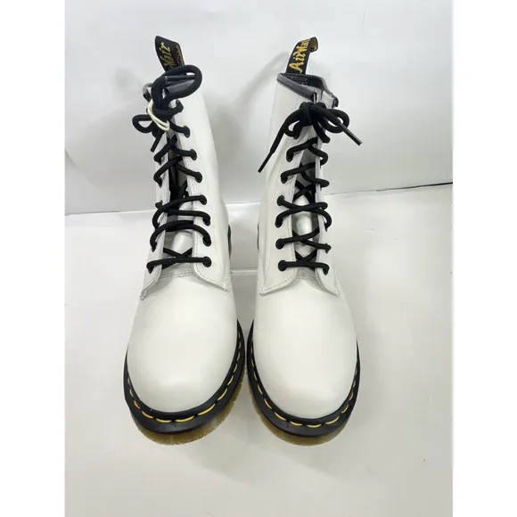 Dr Martens Womens White Combat Boots Women Size 10 Leather Black 8-Eye NWOB