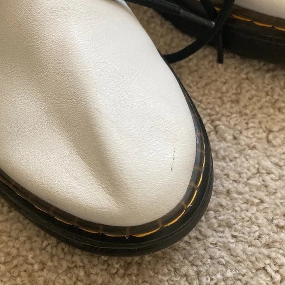 Dr Marten’s Zavala boots size 9