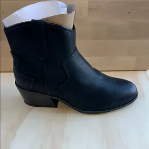 Dr Scholls Ladies Black Ankle Boots 9M