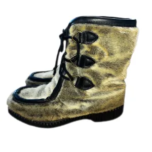 Dunhams Eskipades unisex Vintage Style Winter Faux Fur Boots Canada.