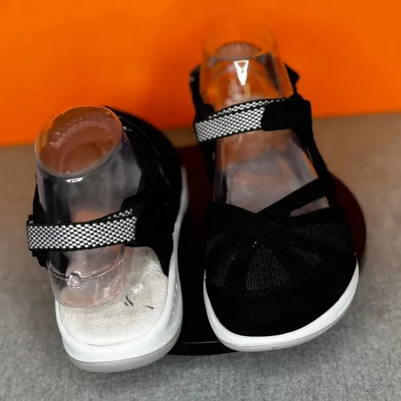 Easy Spirit Esplash Flat Mesh Sandal Black Velcro Size 7 Wide NEW