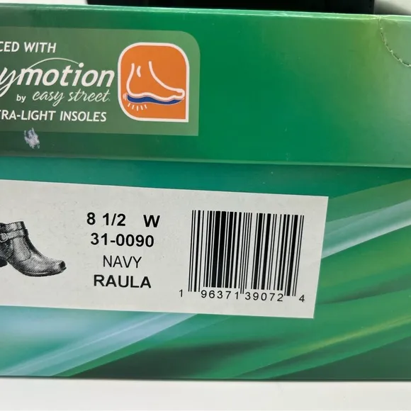 Easy Street Raula Women's Comfort Boot Navy US Women’s Size 8.5 M New With Box