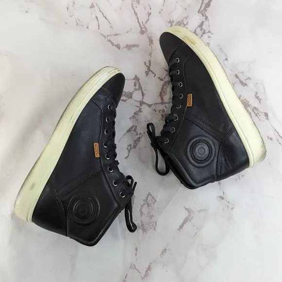 Ecco Boots Womens 11 43 Black Bootie Sneaker Leather Lace Up Comfort Chukka