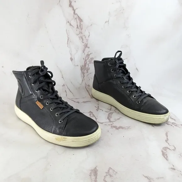 Ecco Boots Womens 11 43 Black Bootie Sneaker Leather Lace Up Comfort Chukka