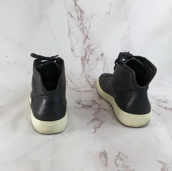 Ecco Boots Womens 11 43 Black Bootie Sneaker Leather Lace Up Comfort Chukka