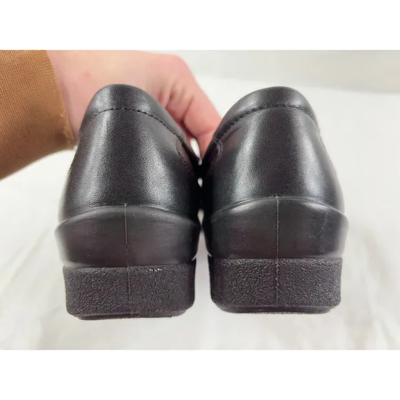 ECCO Shade Black Leather Loafers Slip On Shoes Shock Point size 6.5