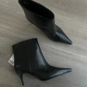 Elegant Black Ankle Boots H&amp;M