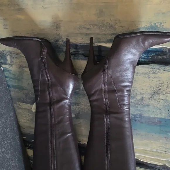 Elegant Chocolate Brown  Knee-High Boots 8