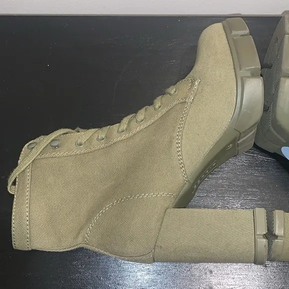Espirit Kendra Army Green Textile Heeled Lace-Up Boots. Size 9