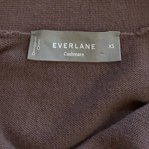 Everlane The Cashmere Cropped Cardigan in Sand Dune NWOT