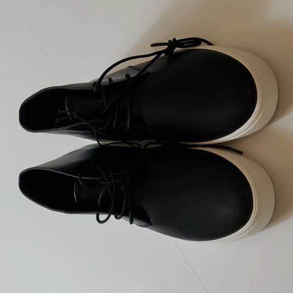 Express men black with white sole leather sneaker