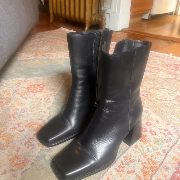Feners La Semaine Noir Boots