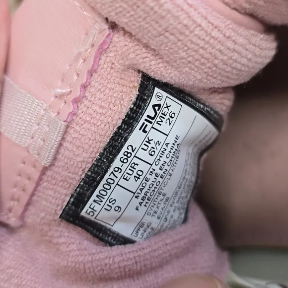 Fila Disruptor 2 Pink Sneakers with Chunky Sole