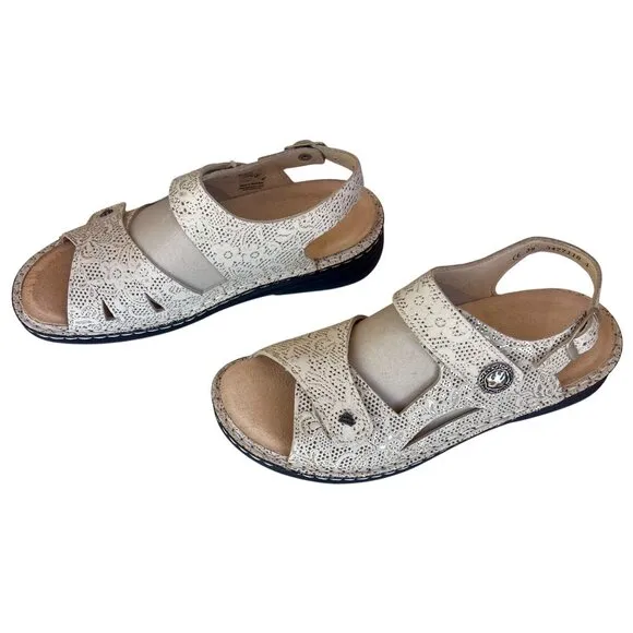 Finn Barbuda Comfort Hook And Loop Strap Sandals Champagne Garden US Size 8 EU 3
