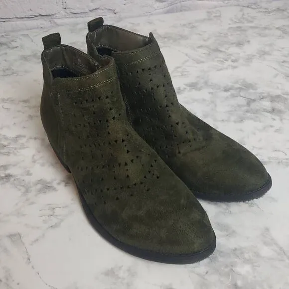 Forest Green Ingaro Shoes Size 8