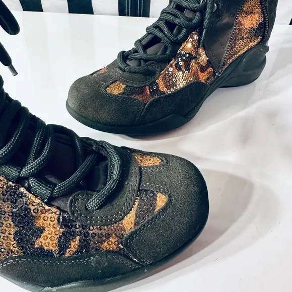 Fornarino Army Green Snakeskin Panel Combat Boots- Deadstock Y2K
