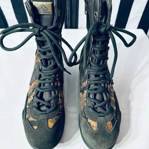 Fornarino Army Green Snakeskin Panel Combat Boots- Deadstock Y2K