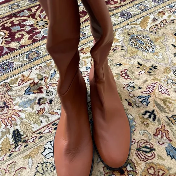 Frame NWT Boots