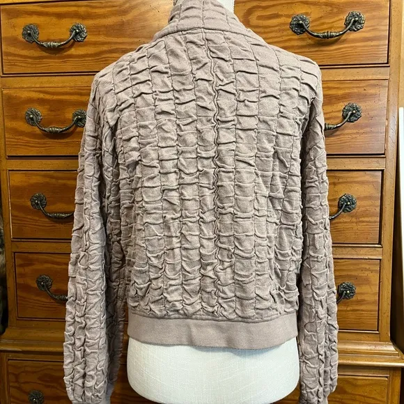 FREE PEOPLE Beach Button Down Cardigan Size Medium NWT