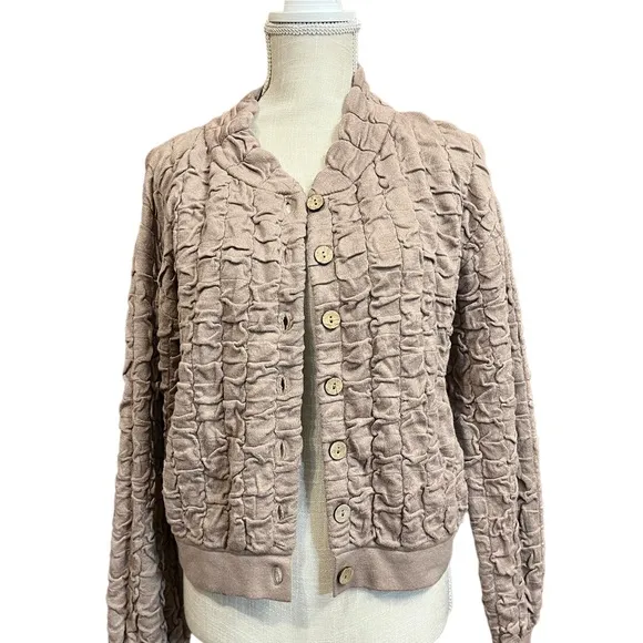 FREE PEOPLE Beach Button Down Cardigan Size Medium NWT