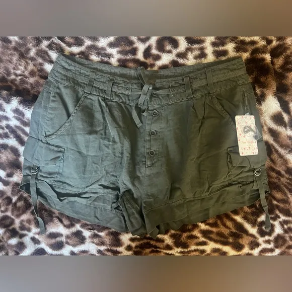 Free People Utility Shorts | Army Green Boho Size 10