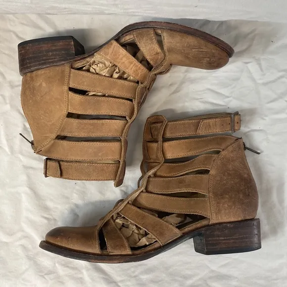 Freebird by Steven Stone Booties Women's 9 Brown/Tan Leather Distressed Strappy