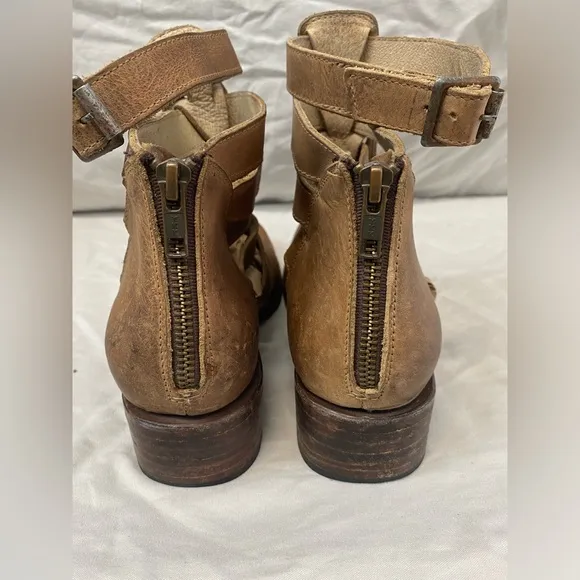 Freebird by Steven Stone Booties Women's 9 Brown/Tan Leather Distressed Strappy