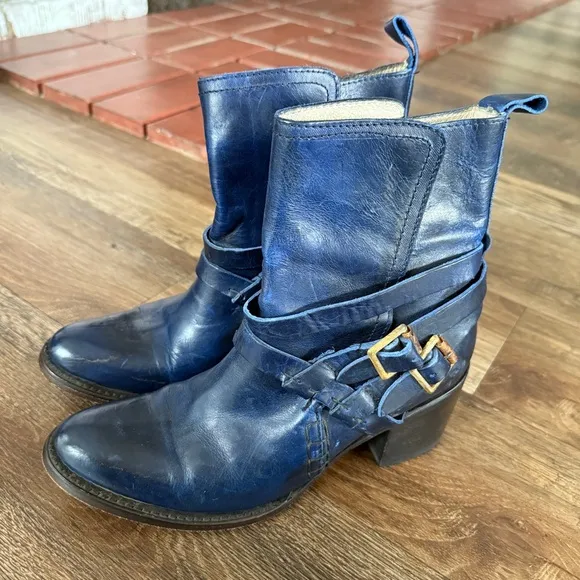 Freebird Saint Stylish Blue Leather Ankle Boots 8