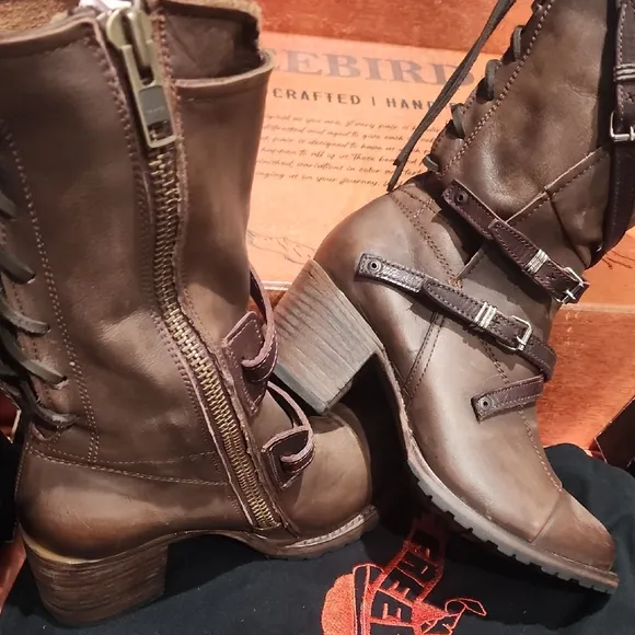 Freebird Women's Brown Leather Boots Cora