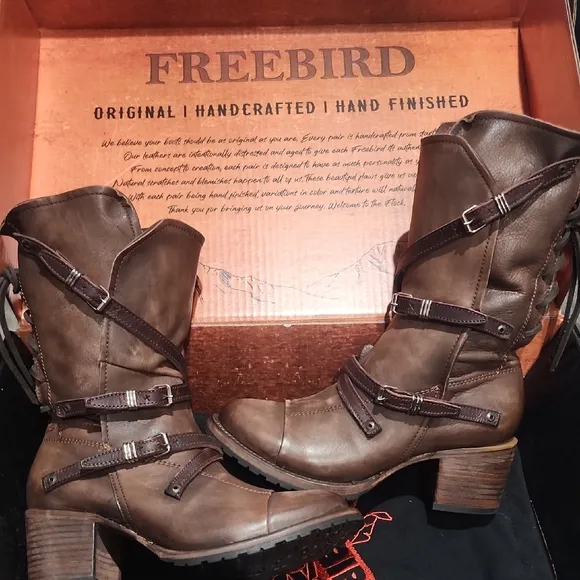 Freebird Women's Brown Leather Boots Cora