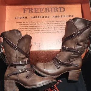 Freebird Women's Brown Leather Boots Cora