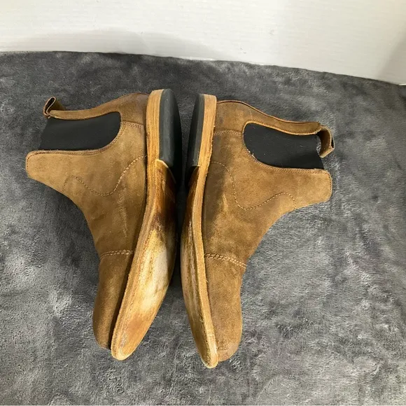 Freebirds Men's Brown Suede Chelsea Boots with dust bags Size 8