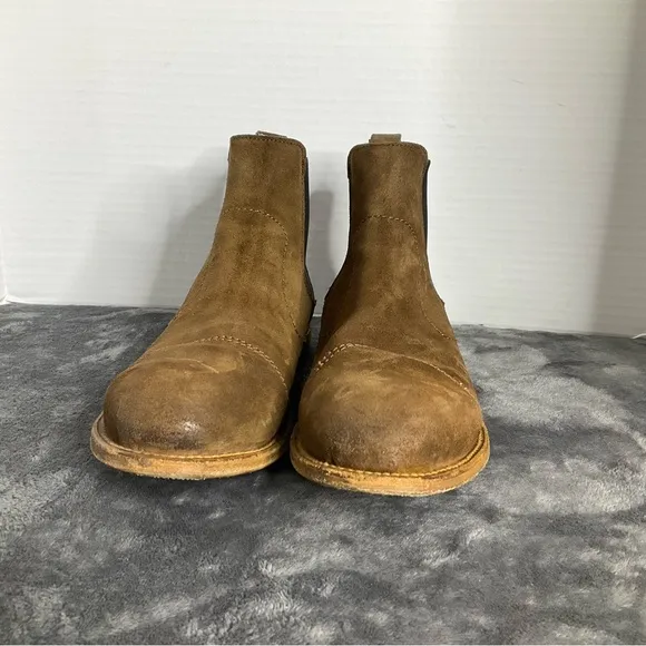 Freebirds Men's Brown Suede Chelsea Boots with dust bags Size 8