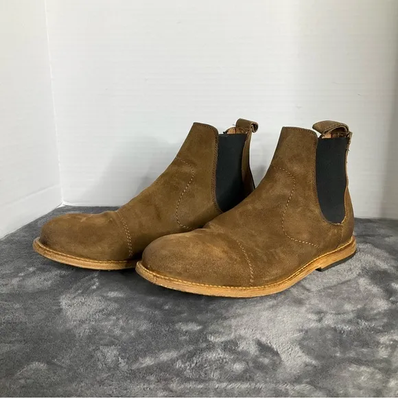 Freebirds Men's Brown Suede Chelsea Boots with dust bags Size 8