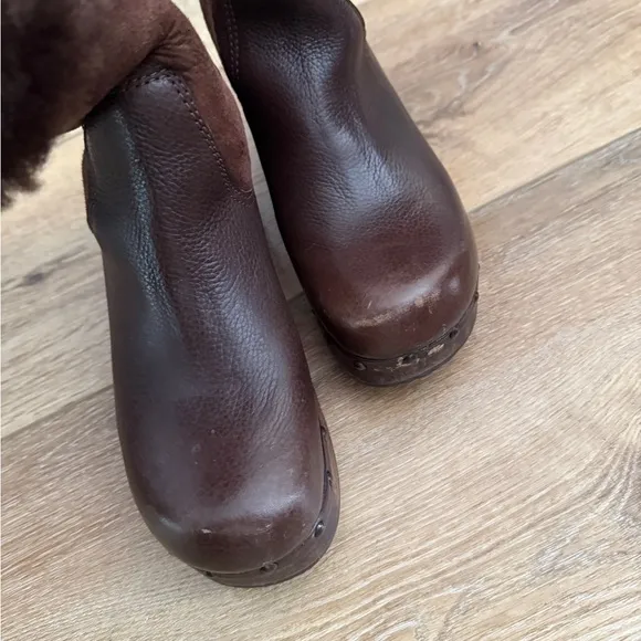 Frye Brown Boots with Shearling Lining