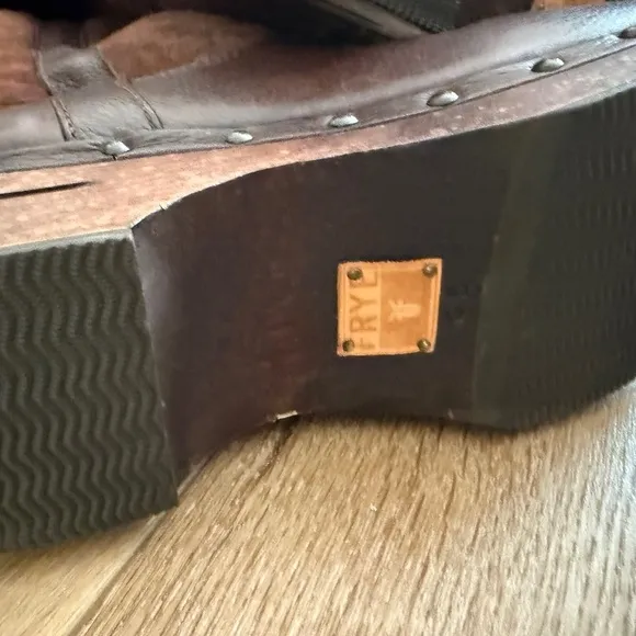 Frye Brown Boots with Shearling Lining