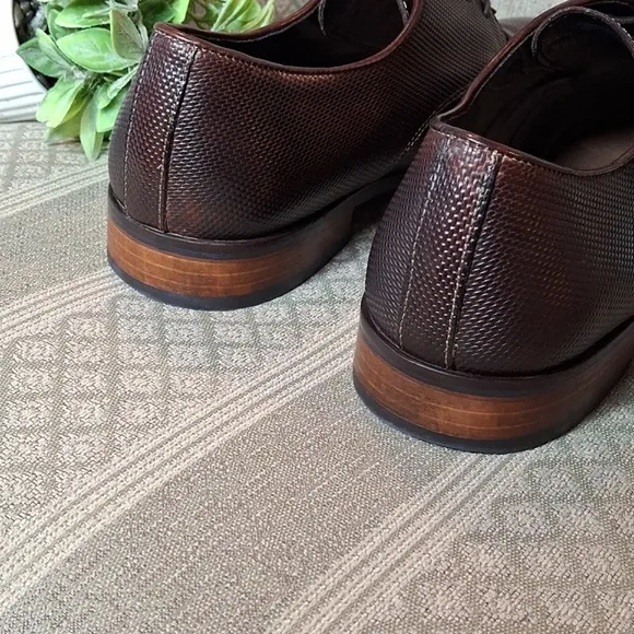 G Pisane Boutique Men's Debossed Locked  Weave Oxford Shoes