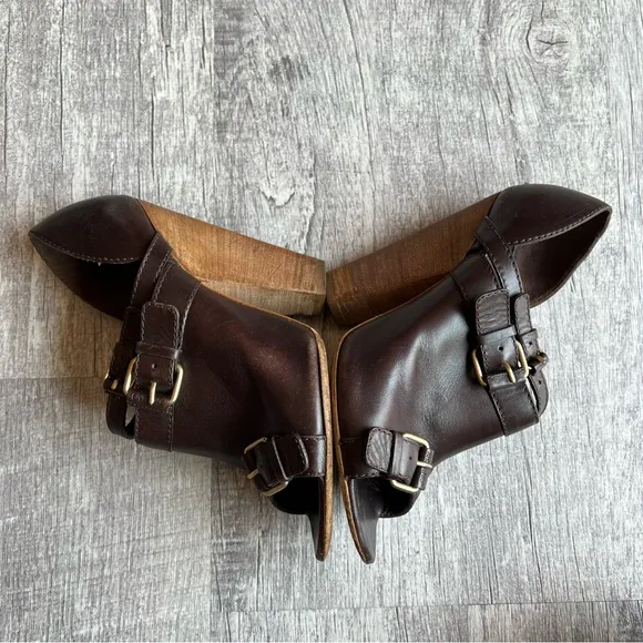 GIVENCHY EU 37 US 6.5 Brown Leather Open Toe Ankle Pump Booties Shoes
