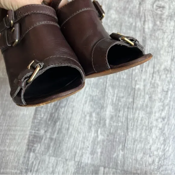 GIVENCHY EU 37 US 6.5 Brown Leather Open Toe Ankle Pump Booties Shoes