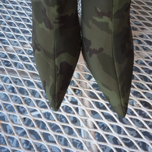 GOOD AMERICAN Army Green Camouflage Pointed Toe Stiletto Neoprene Boots 7.5